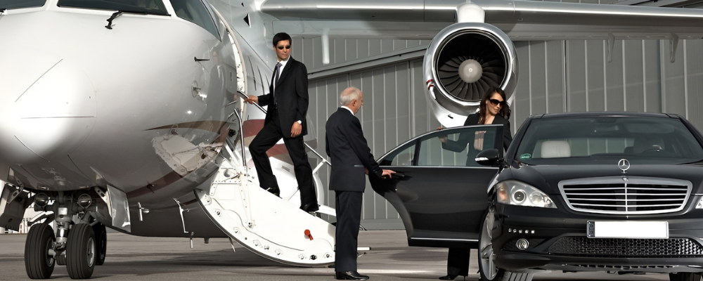 How Luxury Airport Car Service Improves Corporate Image?